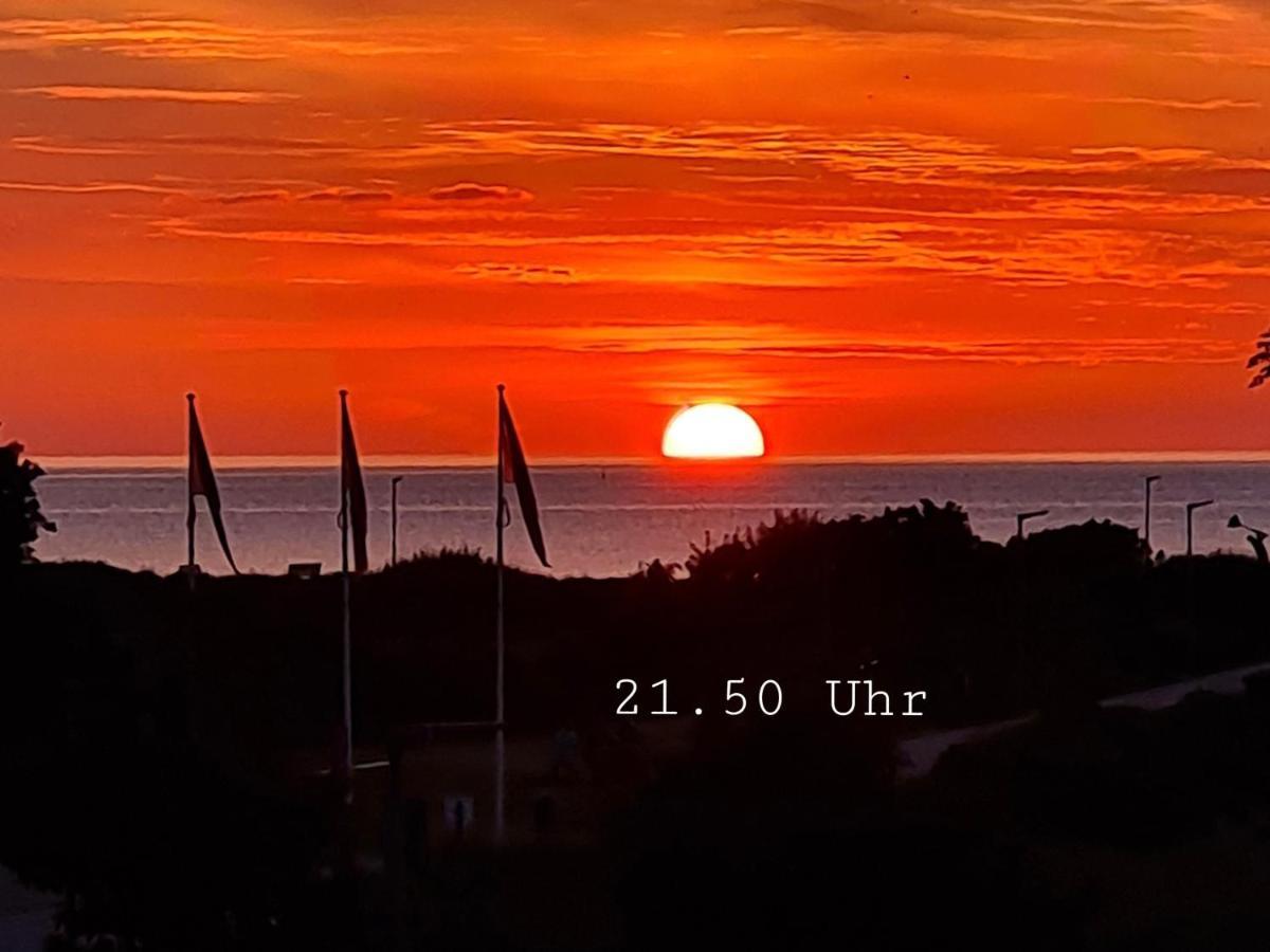 Direkt Am Strand Mit Meerblick Inclusive Strandkorb In Der Saison هايليغنهافن المظهر الخارجي الصورة